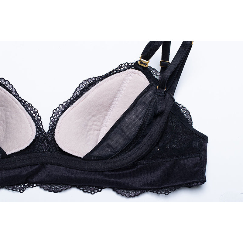 FINAL FORM ブラジャー&ショーツセット (パッド付き)/ A set of brassiere & underpants